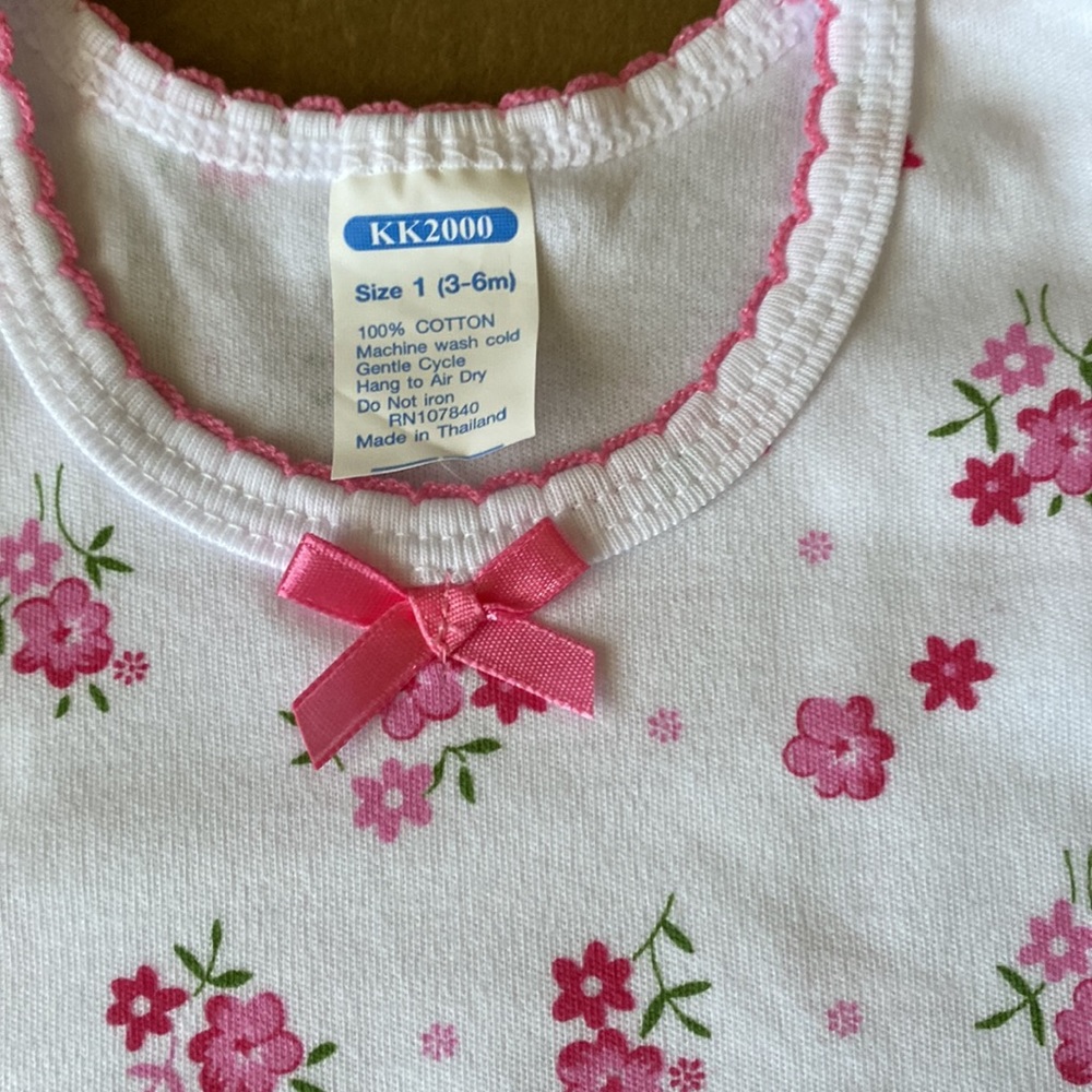 Baby girl tank top size 3-6 months